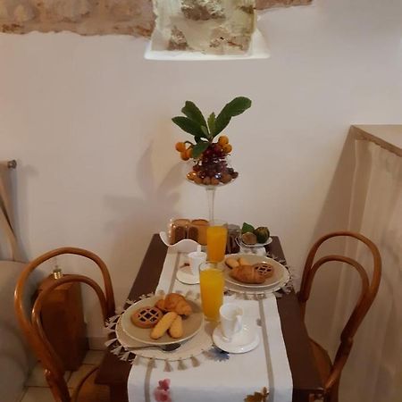 Donna Lucrezia Dimora A Corte B&B Conversano Luaran gambar