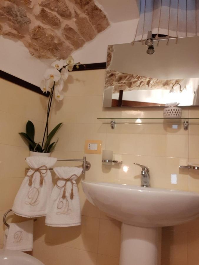 Donna Lucrezia Dimora A Corte B&B Conversano Luaran gambar